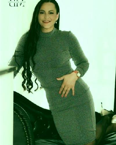 Manuela 2 Petres escort