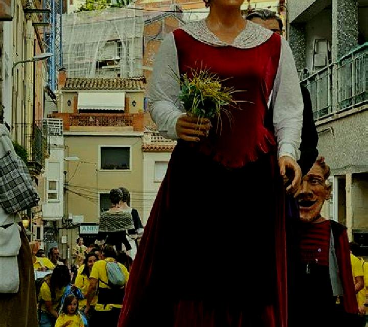 María 2 Ortigosa escort