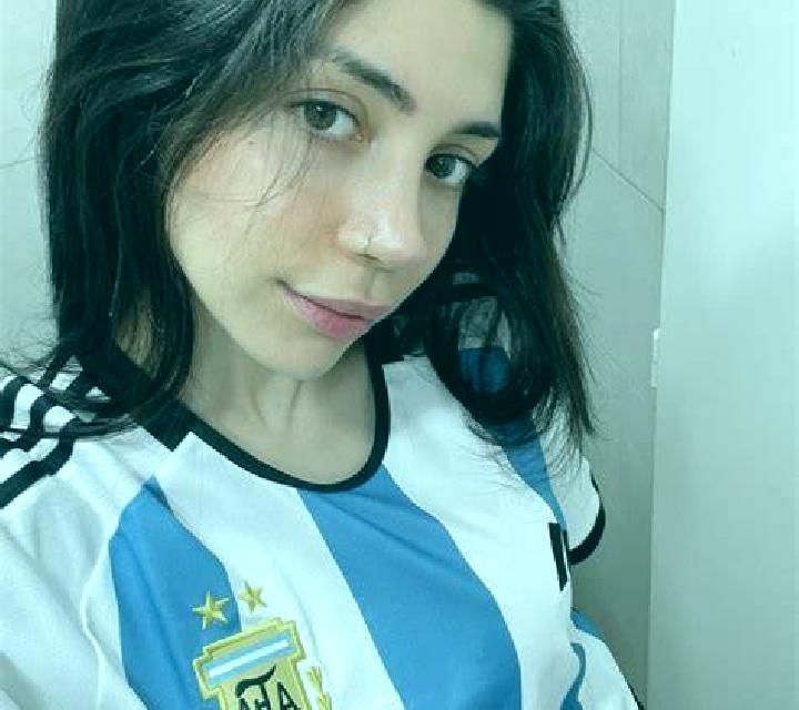María Huercanos escort