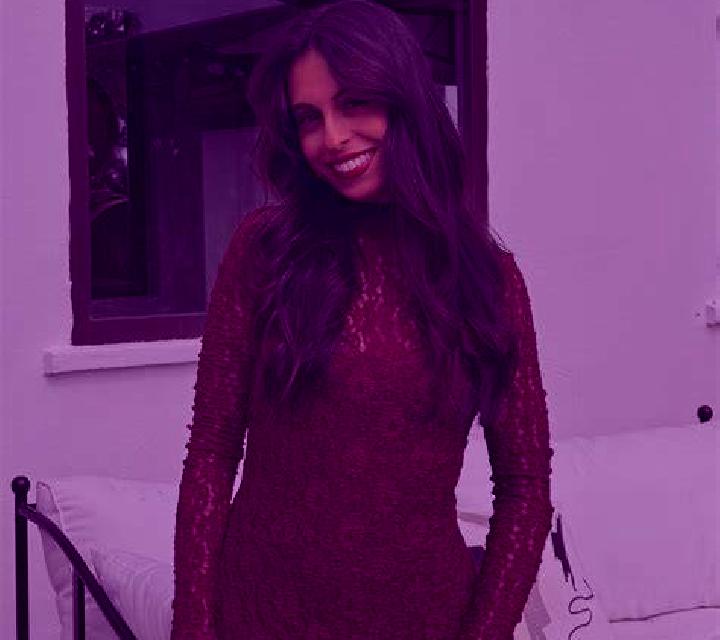 María Pedraza escort