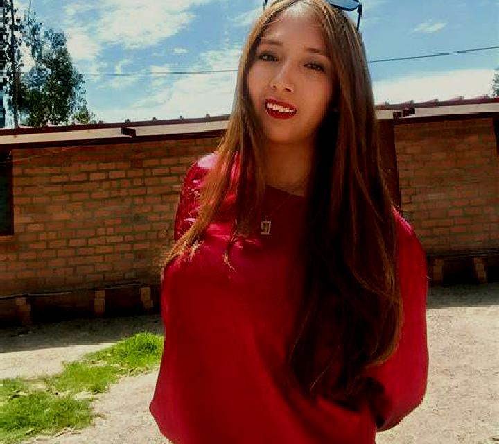 María Taravilla escort