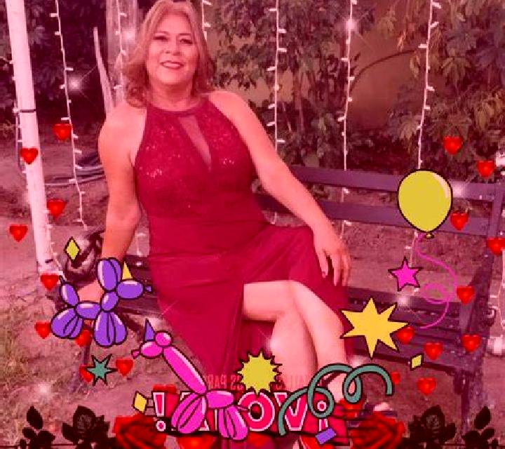 Mariana 2 Llanes escort