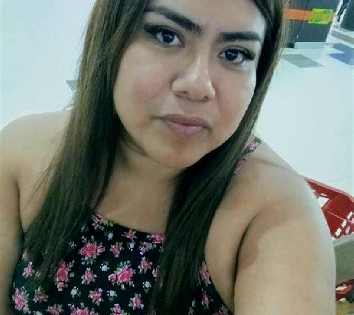 Marta 3 Campamento escort