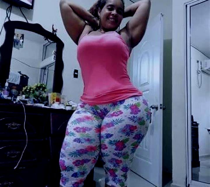 Marta Hinojosa del Duque escort