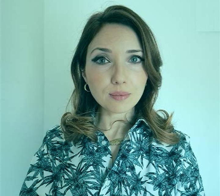 Marta Padiernos escort