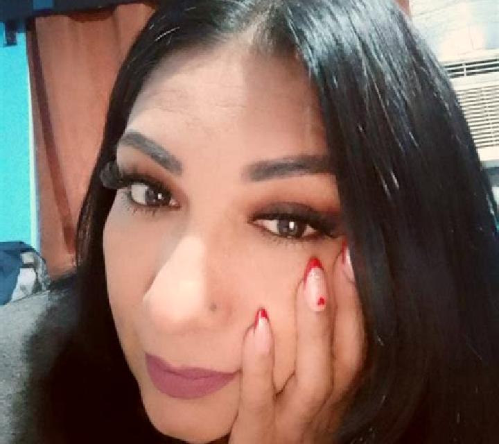 Martina 2 Hoyales de Roa escort