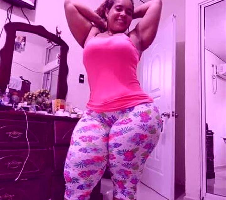 Nadia 2 Cenlle escort