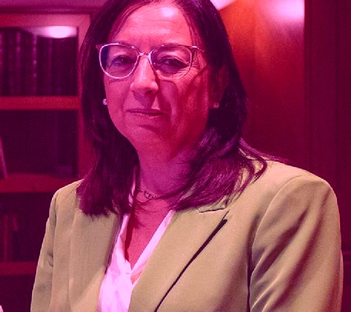 Ángela Embid de Ariza escort