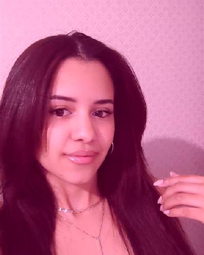 Noa 2 Pollos escort