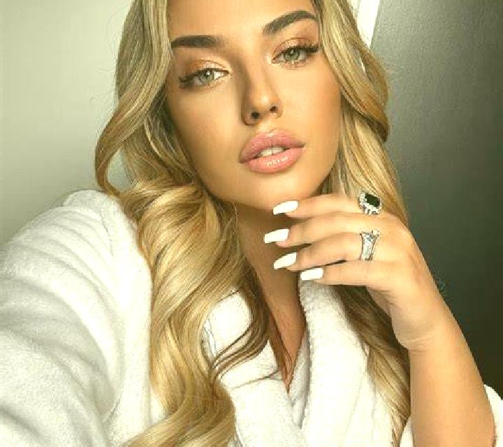 Noa Sangarcia escort