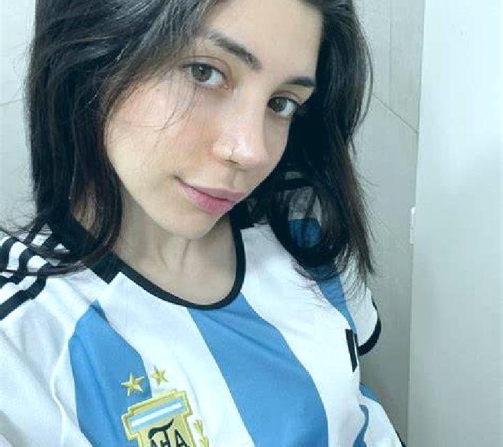 Nora Castelldefels escort