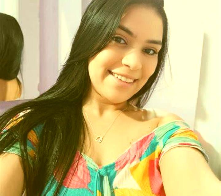 Nora Fuentepelayo escort
