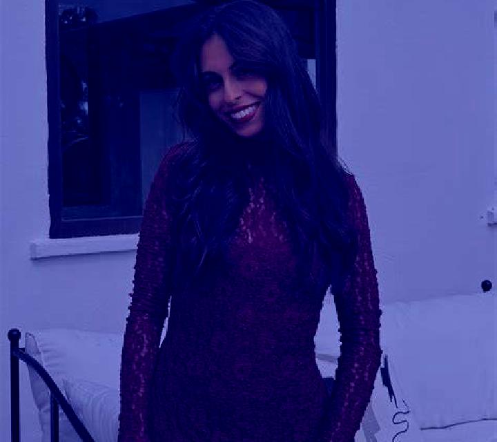 Nora Tormon escort