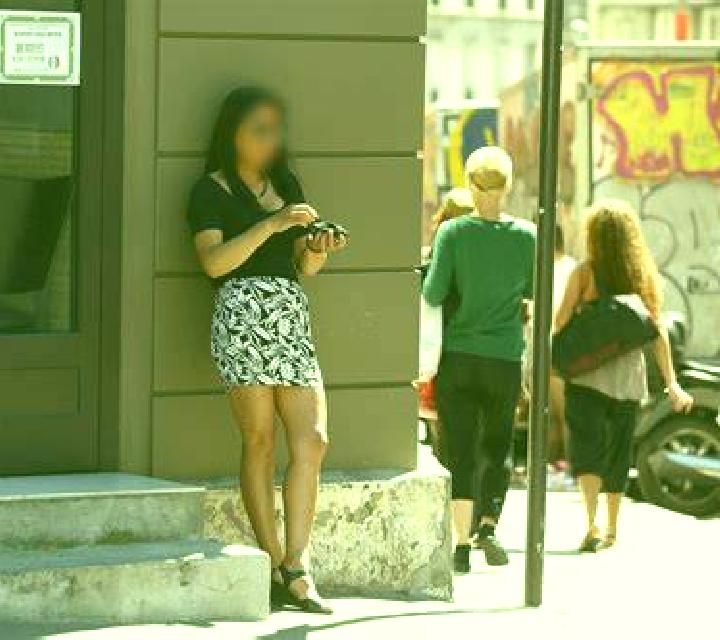 Nora Valdecuenca escort