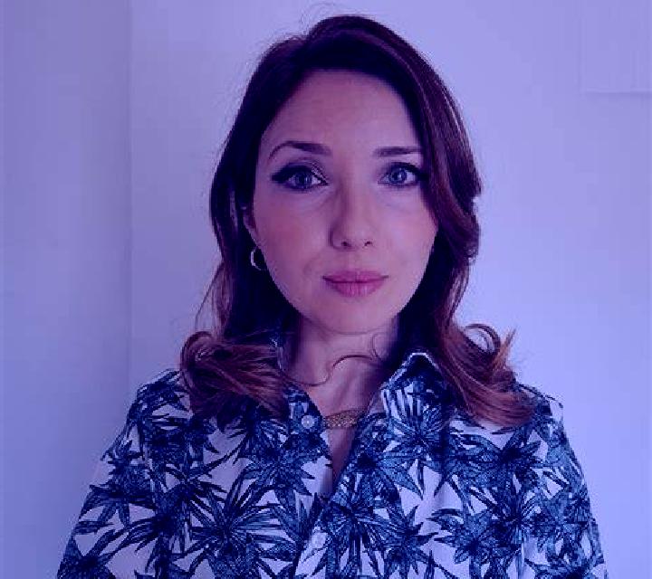 Olivia 3 Moya escort