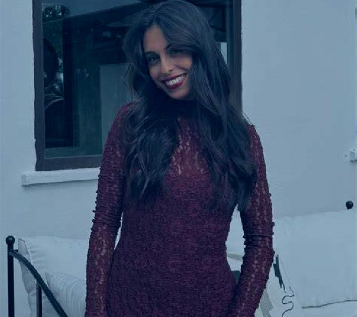 Olivia Peralejos escort