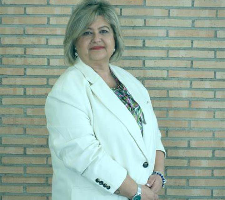 Olivia Piqueras del Castillo escort