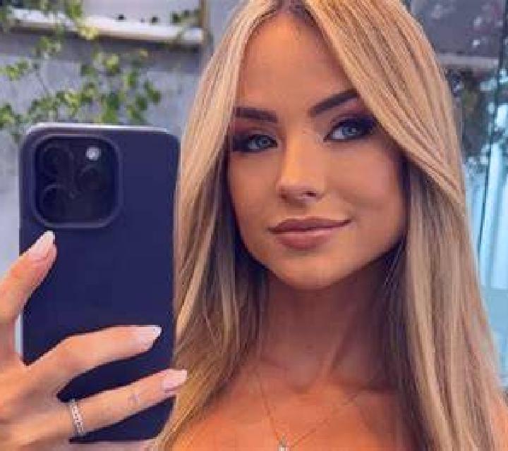 Paloma Granja de Rocamora escort
