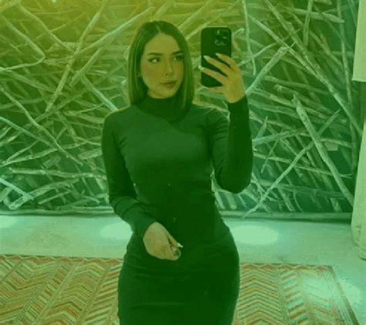 Paula Hostalric escort