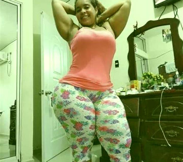 Paula Illas escort