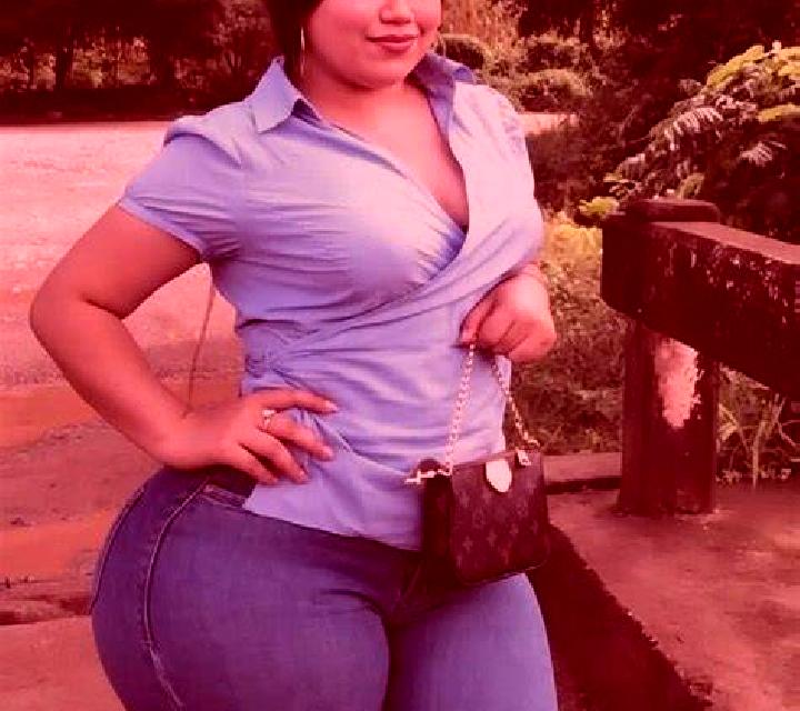 Paula Pobra de Trives escort