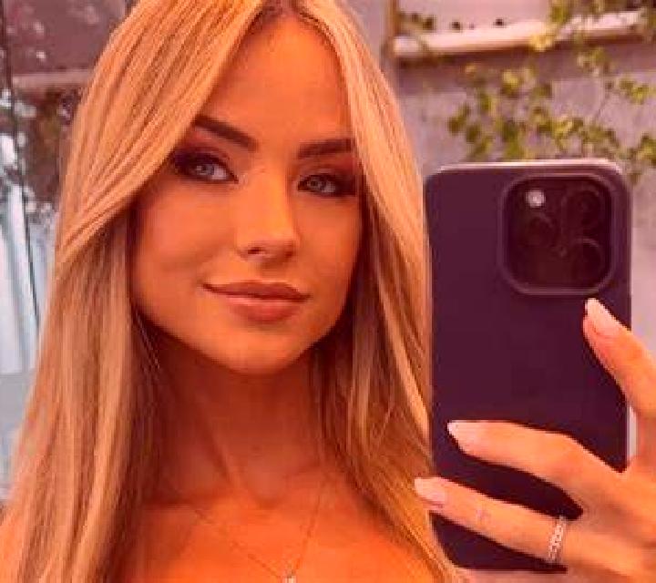 Regina 2 Calcena escort