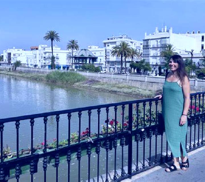 Regina 3 Igualeja escort