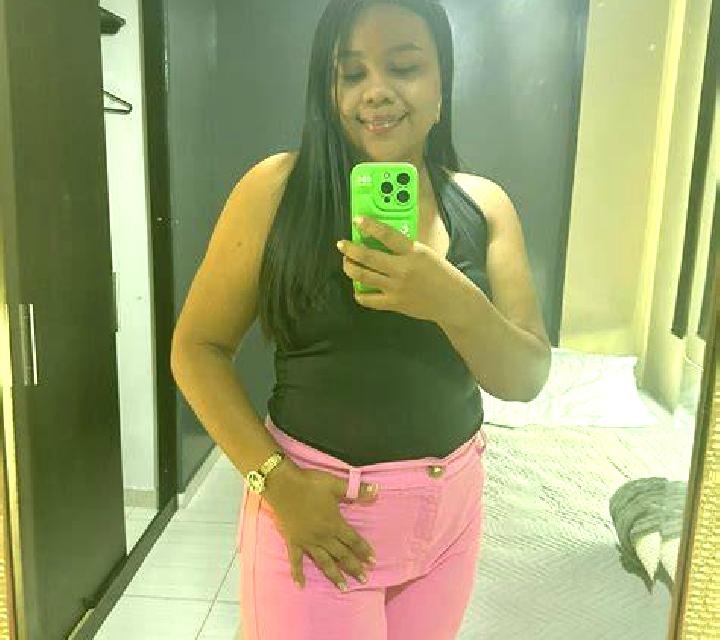 Renata 3 Albendea escort
