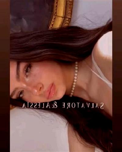 Renata El Tiemblo escort