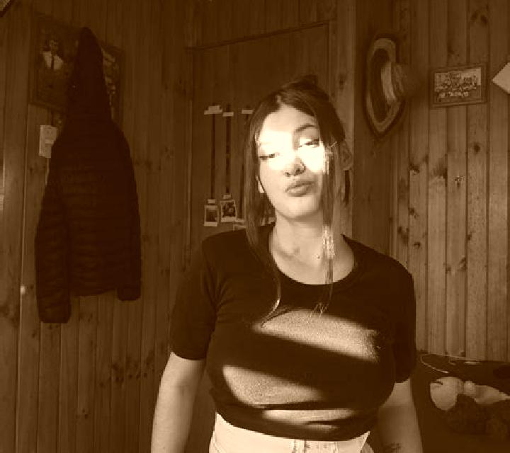 Rocío Saldes escort