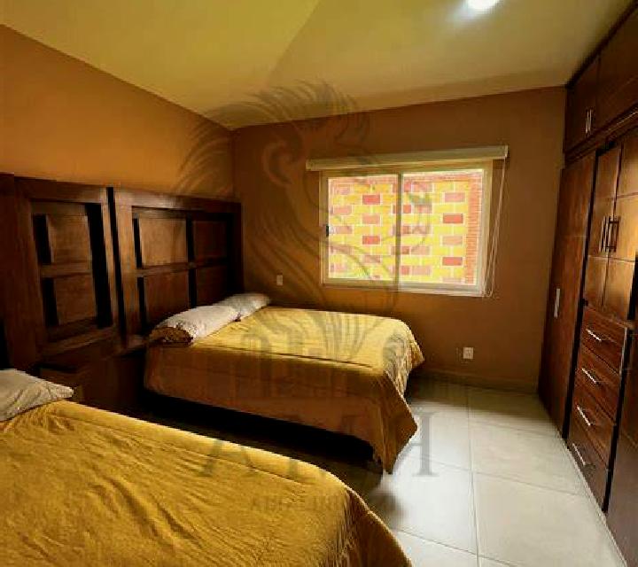 Rosa 3 Cervera de la Canada escort