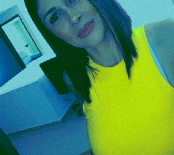 Sara Rupia escort