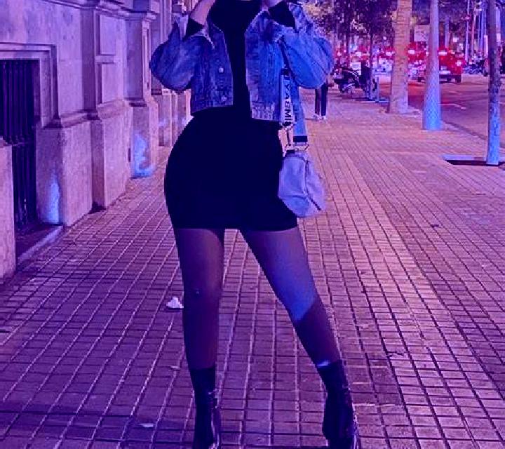 Valeria 3 Alcanadre escort