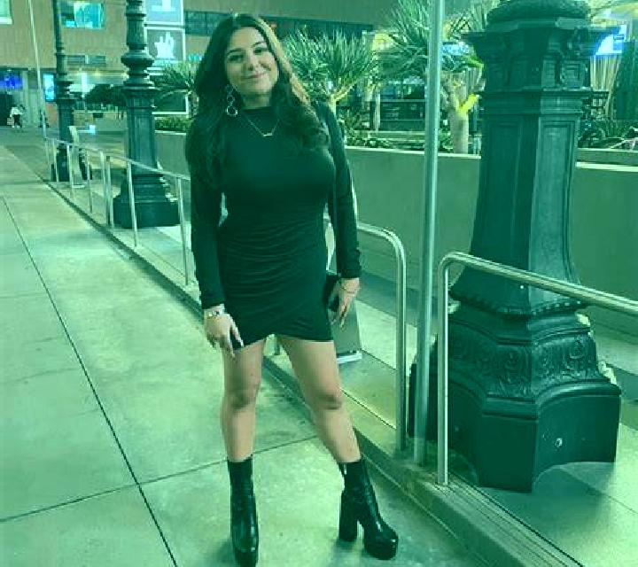 Valeria 3 Peracense escort