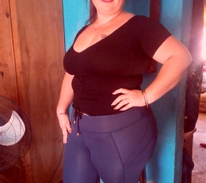 Valeria Berrobi escort