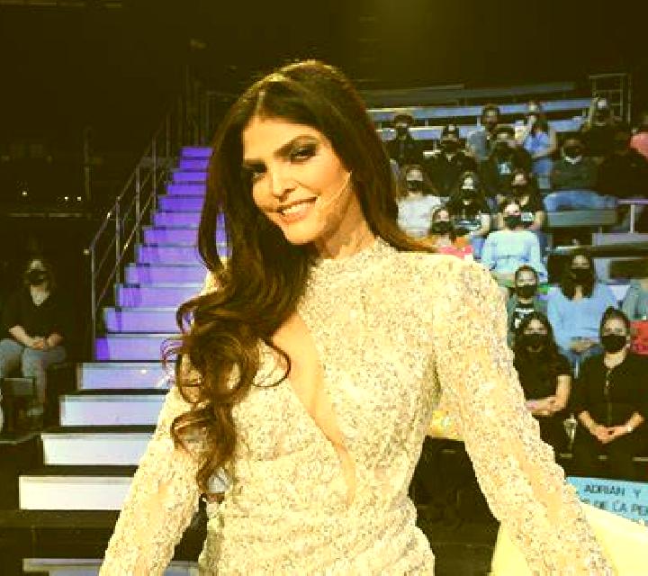 Ximena 3 Montblanc escort