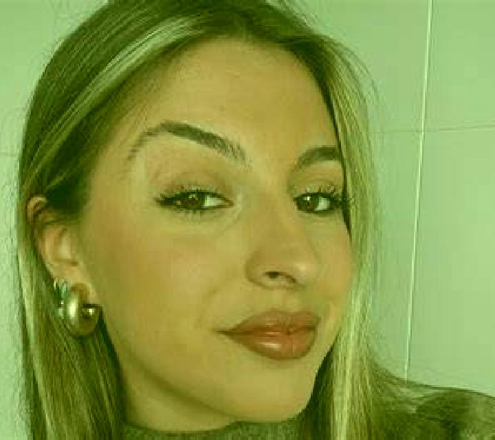 Yasmin Baranain escort