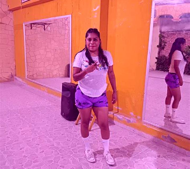 Yasmin Santa Cruz de Pinares escort